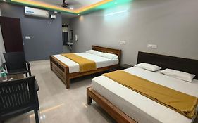 Shiva Ramana Home Stay